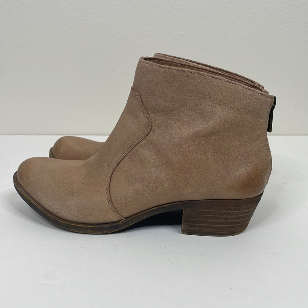 Lucky Brand Binus Leather Ankle Booties sz 7 Light Tan
